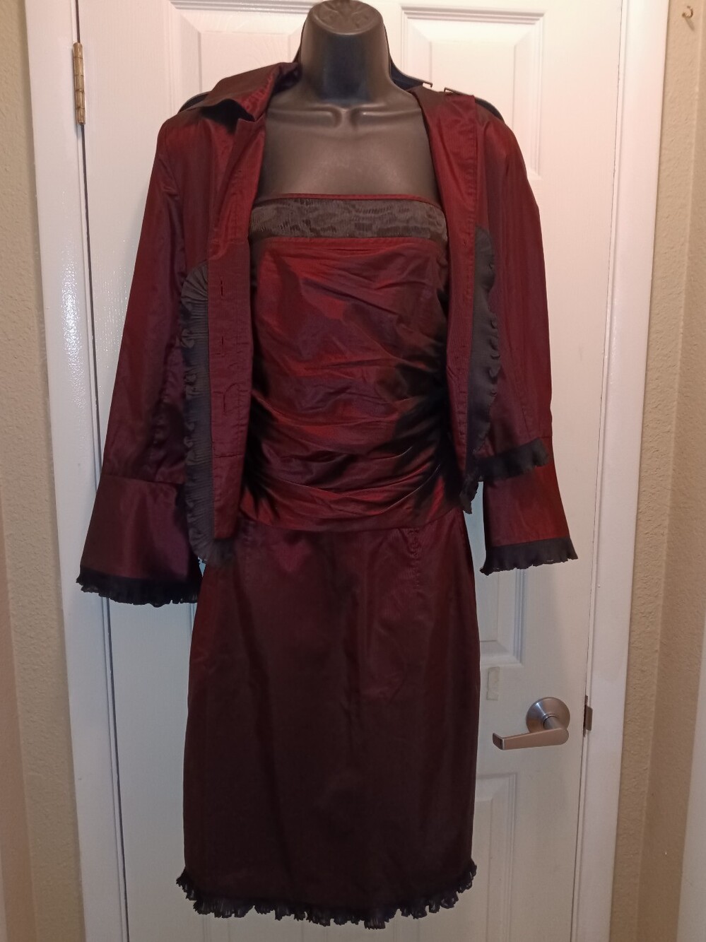 Kay Unger 3pc Top, Jacket Skirt Set Elegant Evening Or Business Wear